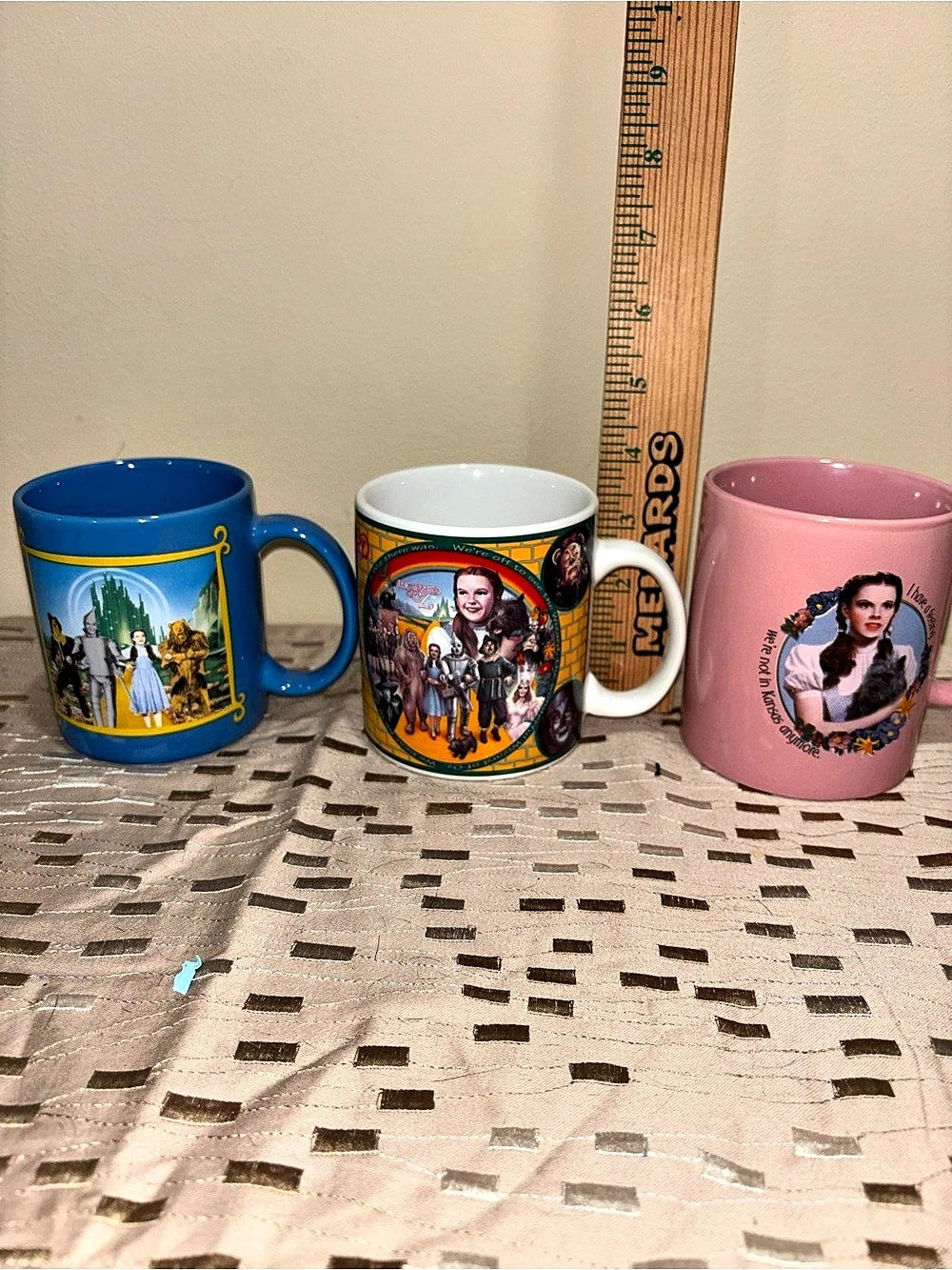 The Wizard of Oz. 3-Mug Set Blue & Pink & White